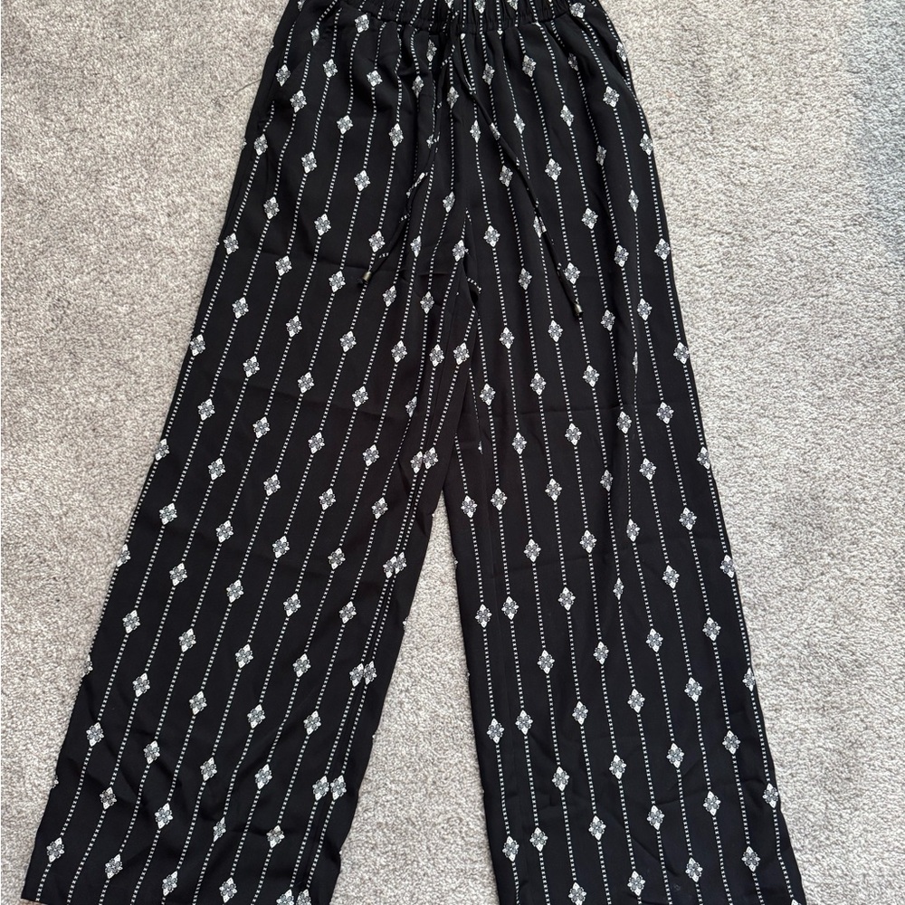 Joe Benbasset Black and White Geometric Wide Leg Pants
